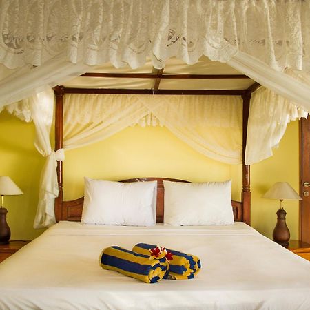 Beten Waru Bungalow And Restaurant Amed  Phòng bức ảnh